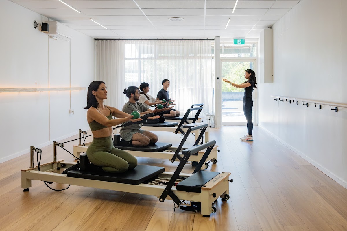 Healthy Move: Physio, Clinical Pilates, Chiro & Remedial Massage