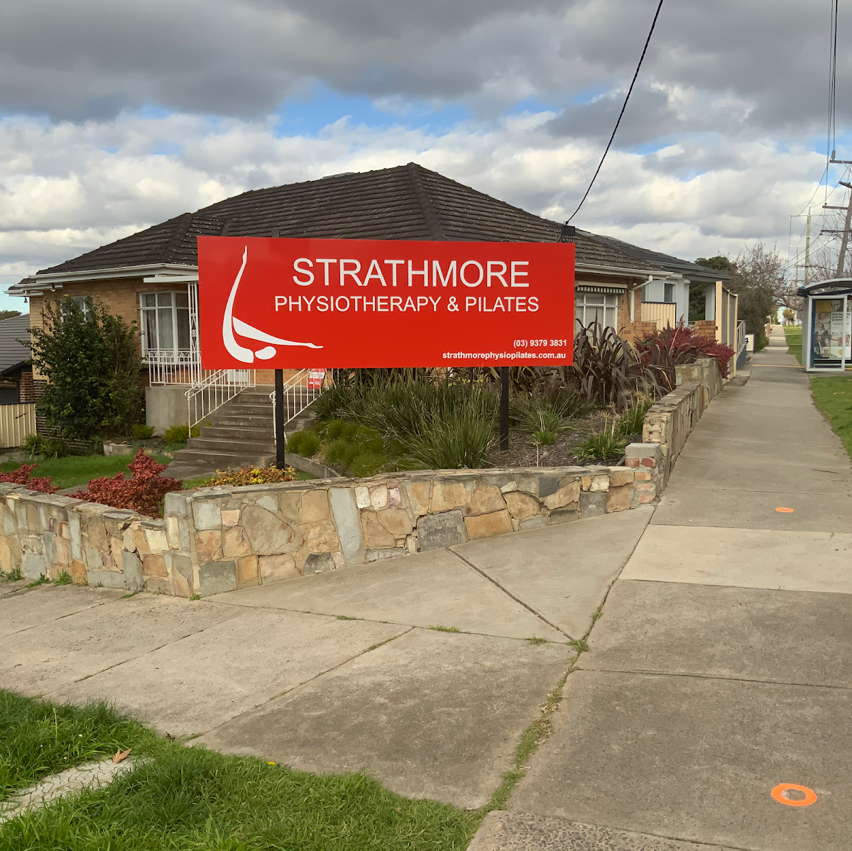 Strathmore Physiotherapy & Pilates